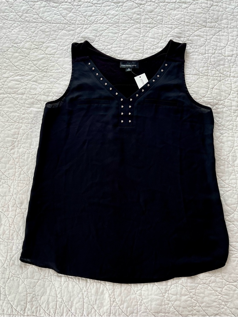 NWT Fortune+Ivy Black V-Neck Stud-Trim Sleeveless Blouse Bikercore Rocker Gothic